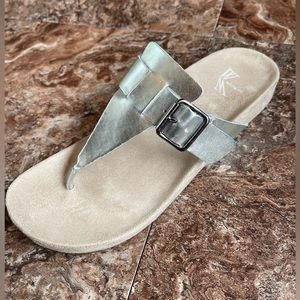White Mountain Cagney Sandals in silver